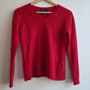 Womens Medium Cashmere V-Neck Sweater Preppy Old Money Holiday Christmas Cozy